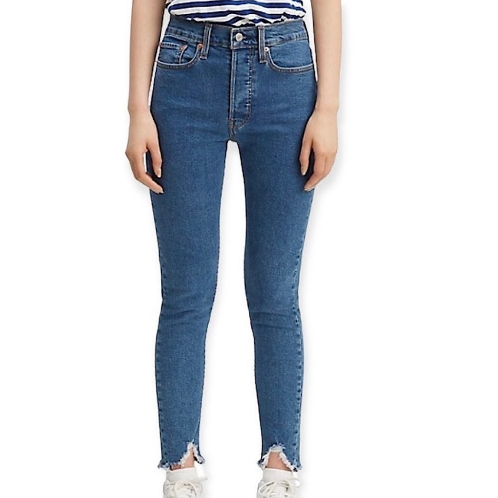 Levi’s Wedgie Skinny Denim Jeans Size 30